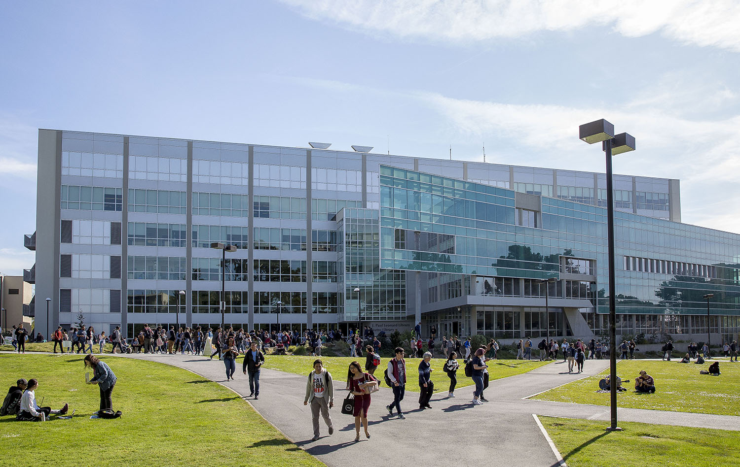 Holloway Campus Library with students