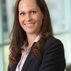 Nicole Mossman BIO professional photo