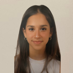 Nour Kalbuneh headshot