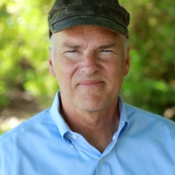 Robert Reed Headshot